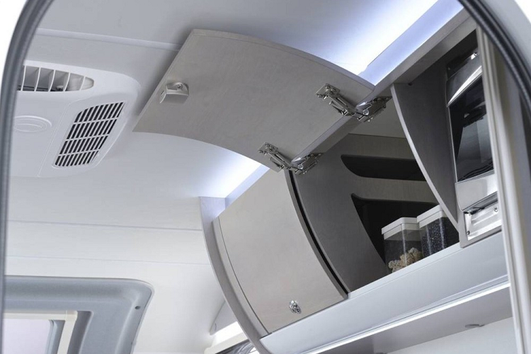 Giá xe Cirrus 620 là trên 38.000 USD (khoảng hơn 874 triệu đồng), nhưng có thể sẽ còn cao hơn nữa tùy thuộc vào những tùy chọn của người mua.