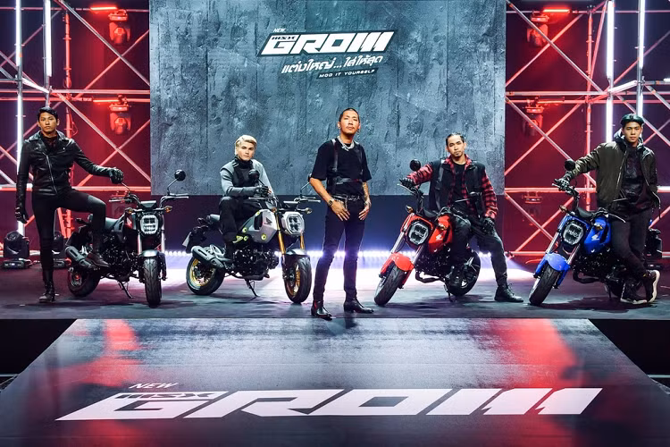  Honda MSX 2021 mới (hay còn gội với cái tên - xe côn tay Grom tại Thái Lan) vừa chính thức được ra mắt. Ở thế hệ trước, Honda Thái Lan vẫn sử dụng tên gọi MSX, trong khi Grom là phiên bản tại thị trường Mỹ.