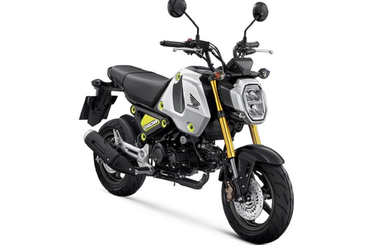 Ống xả trên mẫu xe côn tay cỡ nhỏ Honda MSX cũng được thay đổi. Tuy nhiên, ống xả này cho cảm giác yếu ớt và không thể thao như thế hệ trước.