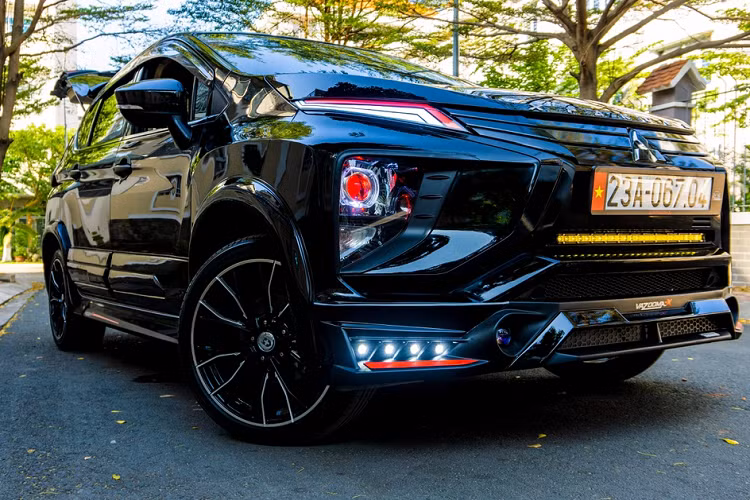 Không có sự thay đổi ở động cơ được trang bị cho xe. Bản độ của chiếc Mitsubishi Xpander vẫn sử dụng động cơ 4 xi-lanh 1.5L, cho công suất 103 mã lực và mô-men xoắn 141 Nm.