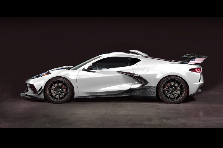 Theo như những công bố đến từ Hennessey, gói độ cho Corvette C8 sẽ có giá từ 25.000 USD, bao gồm bộ bộ siêu nạp giúp động cơ LT cho ra công suất 700 mã lực. Gói độ cao cấp nhất sẽ có giá 75.000 USD, ngang với một chiếc Corvette C8 mới, và gói độ này sẽ bao gồm những nâng cấp bên ngoài cũng như bộ trang bị tăng áp kép giúp tăng công suất của xe lên đến 1.200 mã lực.