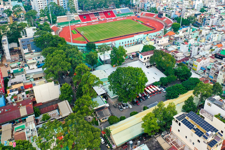 Một khu đất có diện tích lên đến 10.618 m2 tại số 132 Đào Duy Từ (quận 10). Vào tháng 3/2017, Công ty cổ phần Văn Phú - Bắc Ái đã ký hợp đồng nguyên tắc chuyển nhượng toàn bộ quyền sử dụng đất tại khu đất này cho Công ty TNHH Joming. Giá trị chuyển nhượng khu đất thời điểm đó là 370 tỷ đồng, tương đương khoảng 35 triệu đồng/m2. 