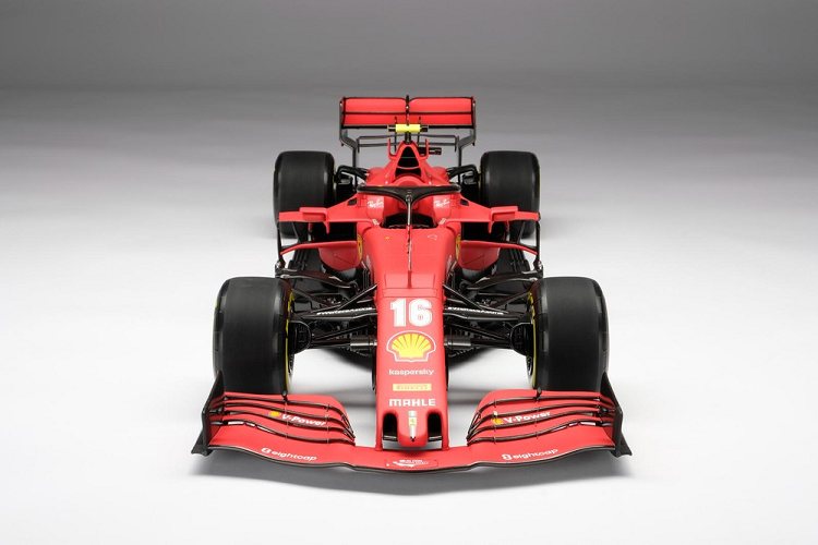 SF1000 đã được lái bởi nhà vô địch 4 lần Sebastian Vettel và Charles Leclerc trong năm 2020. Ban đầu, chiếc xe có dự định chỉ đau trong mùa giải vô địch năm 2020, nhưng bây giờ thì nó cũng sẽ thi đấu ở cả mùa giải năm 2021 sau khi các quy định kỹ thuật được kéo dài do sự gián đoạn gây ra bởi đại dịch toàn cầu.