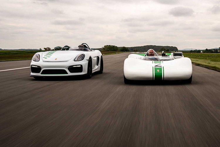 Porsche Boxster Bergspyder đã ra mắt công chúng tại sự kiện Gaisberg Hillclimb trong năm 2019 và hiện đang được trưng bày tại Viện bảo tàng của hãng siêu xe Porsche, nằm ngay bên cạnh 909 Bergspyder.