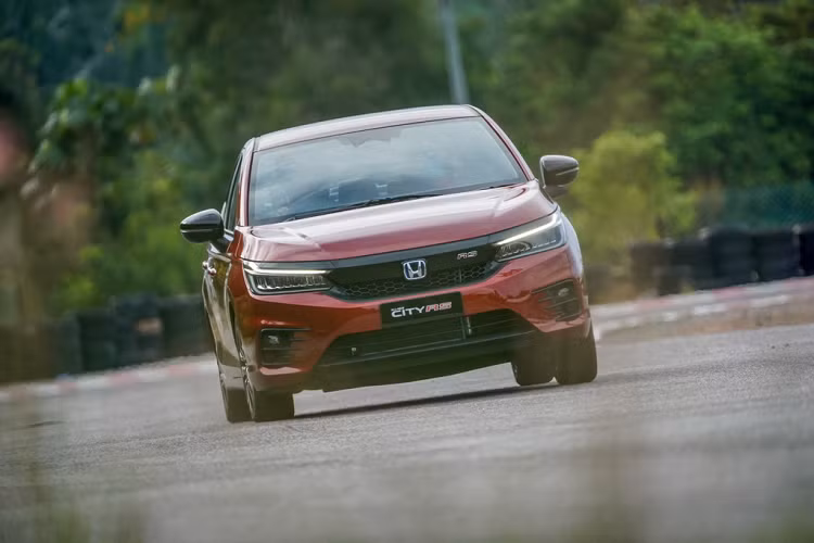 City 2020 hybrid kem Honda Sensing tai Malaysia co ve Viet Nam?