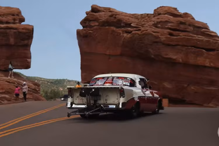 “Tôi chắc rằng Chevrolet chưa bao giờ có ý định cho chiếc xe chạy tới tốc độ 320 km/h,” Barry nói trong video phỏng vấn. Bên cạnh đó, chiếc xe này cũng chưa được kiểm tra bằng hệ thống đo lường chuẩn, vậy nên con số 3.000 mã lực chỉ là một phép dự tính kiểu truyền thống.