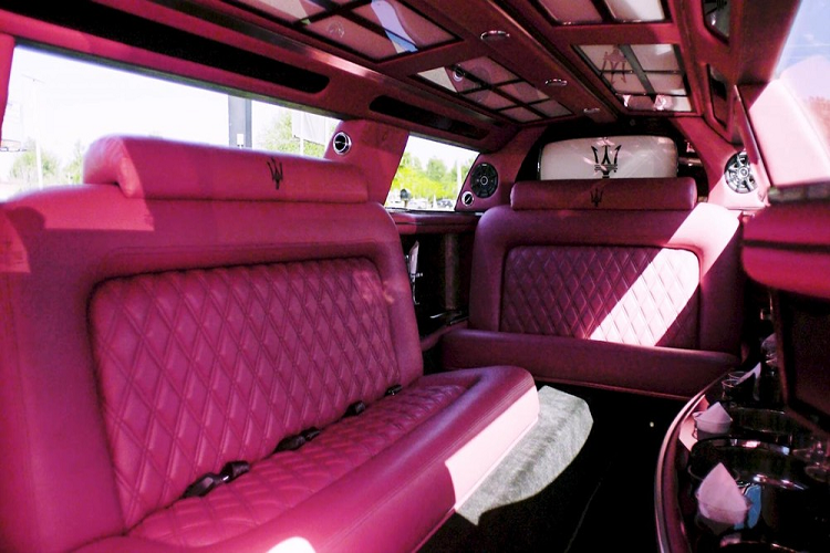 Trong thời kỳ hiện đại, Maserati đang gặp khó khăn với những bộ khung gầm ngày một lỗi thời và tính năng sang trọng đáng ngờ, qua đó khiến thị phần của họ ngày một suy giảm. Thương hiệu Ý có kế hoạch thay đổi để tiếp tục tiến lên nhưng bước cải tổ lớn này sẽ cần hoàn thành một sớm một chiều.