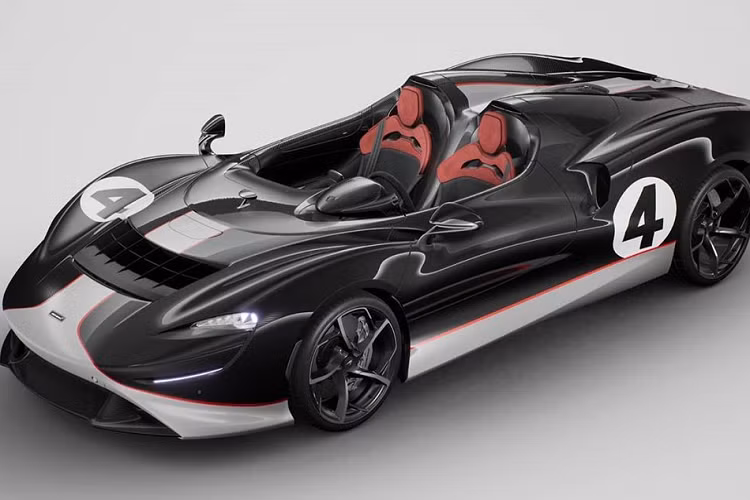 "Trái tim" của McLaren Elva là khối động cơ xăng V8, tăng áp kép, dung tích 4.0 lít tương tự "đàn anh" McLaren Senna đã có một chiếc về Việt Nam. Động cơ tạo ra công suất tối đa 804 mã lực và mô-men xoắn cực đại 800 Nm