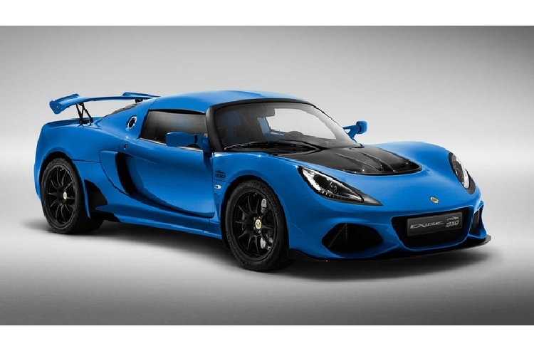 Đáng tiếc, sức mạnh động cơ không đổi, vẫn dùng lại của Exige Sport 410. Động cơ tăng áp V8 3.5L cho công suất 410 mã lực và 420 Nm, đi cùng hộp số sàn 6 cấp.