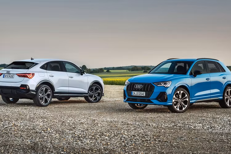 Giá bán Audi Q3 PHEV 2021 mới sẽ được công bố vào thời điểm xe bán ra chính thức. Mẫu SUV của thương hiệu 4 vòng tròn cạnh tranh với các đối thủ như Mercedes-Benz GLA-Class, BMW X1, Volvo XC40 hay Lexus NX.