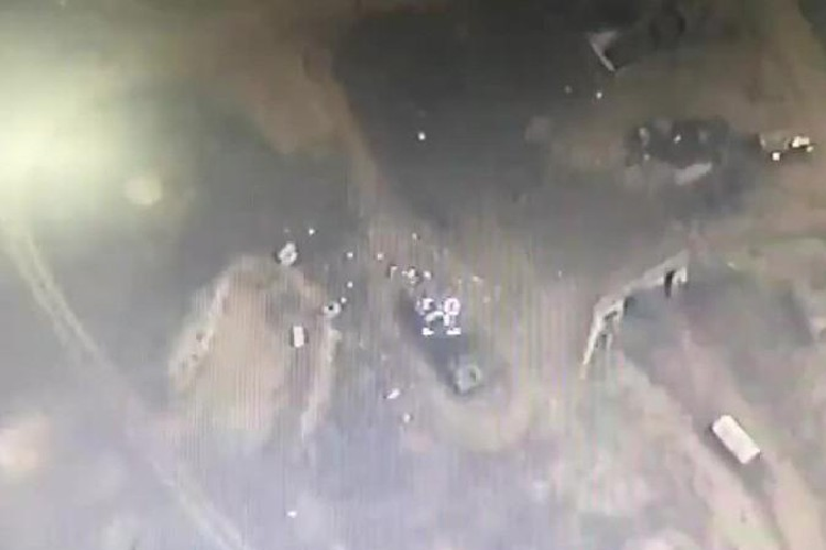 Bộ Quốc phòng Azerbaijan sau đó cũng công bố video với tiêu đề "phá hủy các hệ thống radar đối phương", cho thấy cảnh một đài radar 36D6 bị tiêu diệt khi không hoạt động.