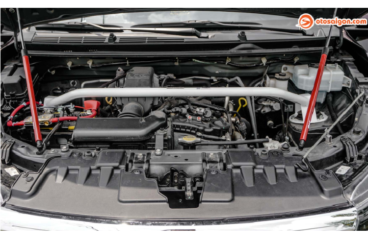 Các tính năng an toàn khác được trang bị có thể kể đến Camera hành trình THiEYE 360 độ, Cảnh báo va chạm Mobileye, Cảnh báo điểm mù và Camera hành trình Vietmap.