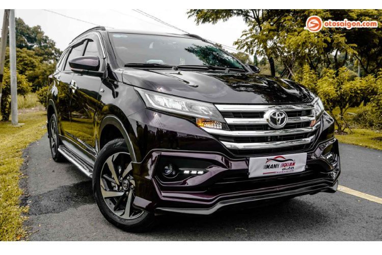 Tính tổng chi phí cho toàn bộ những trang bị kể trên khoảng hơn 150 triệu đồng, giúp cho chiếc xe trở lên thú vị và có cá tính hơn.