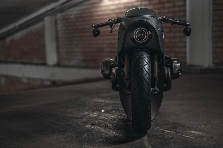 Động cơ BMW R nineT của Ziller Garage được giữ nguyên là động cơ boxer với thiết lập 2 xylanh đối xứng, dung tích 1.170 cc, làm mát bằng dung dịch, sản sinh công suất 110 mã lực và mômen xoắn cực đại 100 Nm, đi kèm là hộp số côn tay 6 cấp.