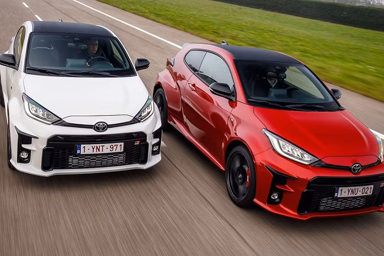 Vào hồi đầu năm nay, hãng Toyota đã bất ngờ giới thiệu phiên bản hiệu suất cao của mẫu xe Yaris mang tên GR Yaris trong triển lãm Tokyo Auto Salon 2020. Sau 1 năm, mẫu xe Toyota GR Yaris 2021 mới sẽ chuẩn bị ra mắt tại thị trường Đông Nam Á, cụ thể là Thái Lan.