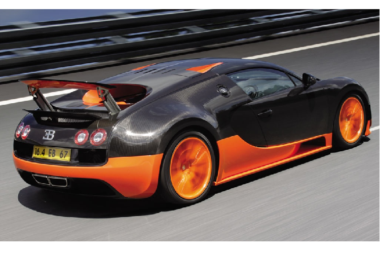Nhanh hơn Veyron 16.4 chính là phiên bản Bugatti Veyron Super Sport với công suất 1.200 mã lực, lập kỷ lục tốc độ 431 km/h và một lần nữa củng cố vị thế của Veyron là ông hoàng tốc độ lúc bấy giờ. Tuy nhiên, để phát huy tối đa sức mạnh của Veyron Super Sport, người dùng sẽ cần phải sử dụng đến chiếc chìa khóa thứ hai. Khi tra khóa vào, gầm xe sẽ được hạ thấp, cánh gió phía sau tự động điều chỉnh góc nhằm giúp chiếc xe đạt được tốc độ tối ưu nhất.