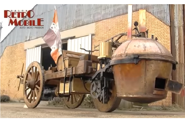 Khi nhắc tới chiếc xe ôtô đầu tiên trên thế giới, có lẽ nhiều người sẽ nghĩ ngay đến chiếc Benz Patent Motorwagen 1886, và trong khi đó đúng là chiếc xe đầu tiên có lắp đặt động cơ đốt trong, nó không phỉa là chiếc ô tô đầu tiên từng được sản xuất. Chiếc xe đầu tiên từng được chế tạo là một con quái vật to lớn biết nhả khói và hơi nước, và nó ra đời từ năm 1769 cơ.