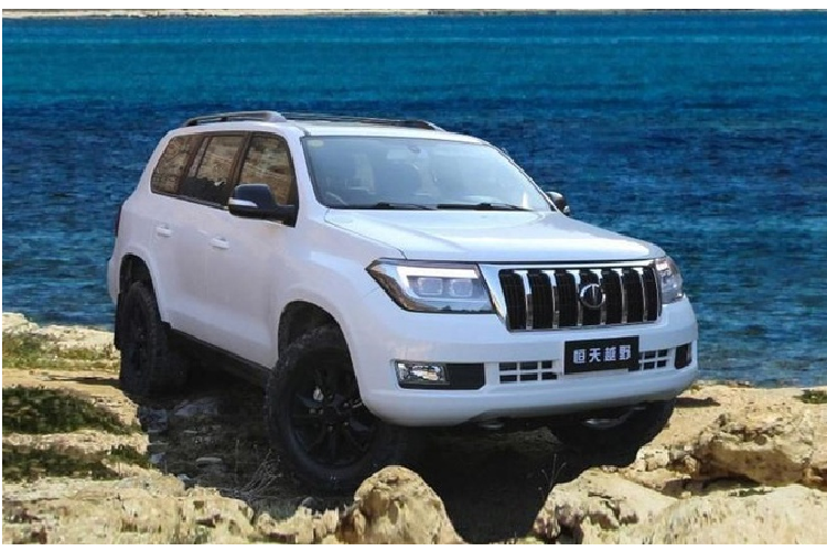 Thông tin về mẫu xe L4600 được cho là Toyota Land Cruiser nhái đã có cách đây một tháng, tuy nhiên những hình ảnh chỉnh thức của xe mới được hãng xe Trung Quốc công bố trên Internet gần đây.