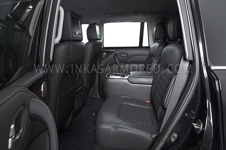 Sở hữu kích thước khủng cùng cấu hình chỉ 4 ghế ngồi, QX80 Inkas đem đến sự rộng rãi cho toàn bộ hành khách