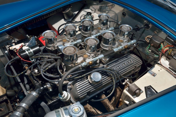 Sau đó, nó đã ngủ yên trong một bộ sưu tập tư nhân từ năm 1985 cho tới năm ngoái. Vào năm 2006, người bán bắt đầu đưa ra một quyết định mà rồi biến thành dự án phục chế suốt 12 năm. Không rõ tổng chi phí là bao nhiêu, nhưng kết quả ở đây nói lên tất cả.