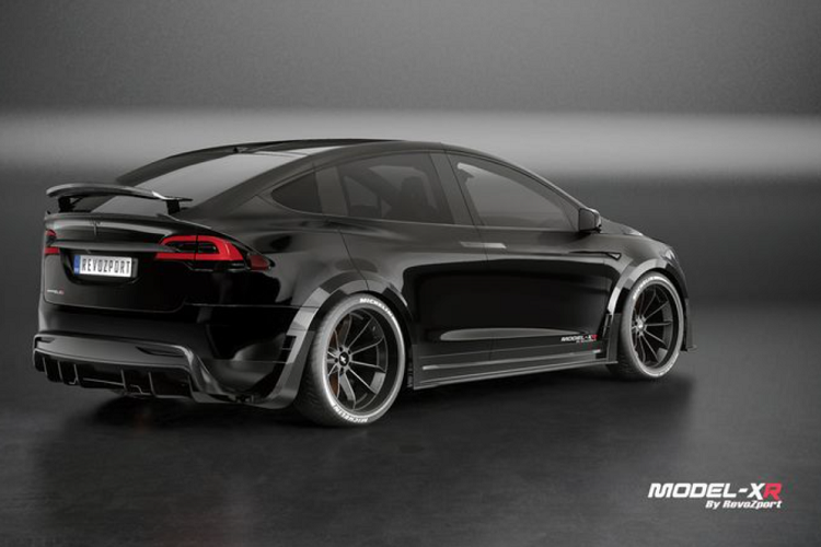 Thiết kế vòm bánh sau của RevoZport độ Tesla Model X trông rất lạ mắt và thú vị, giúp tổng thể chiếc SUV điện càng trở nên nổi bật và ấn tượng hơn.