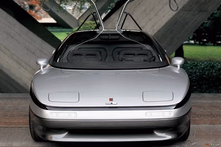 Ngày nay, nhiều nhà sản xuất xe đang liên tiếp cho ra đời những concept xe tự hành mà bên trong trông giống như một căn phòng khách cực hiện đại. Chúng có chia sẻ một vài đặc điểm chung như trang bị vô lăng xe hơi có lúc được loại bỏ, hoặc có lúc thì có thể gập lại, và màn hình cảm ứng rộng lớn thì có ở mọi chỗ.