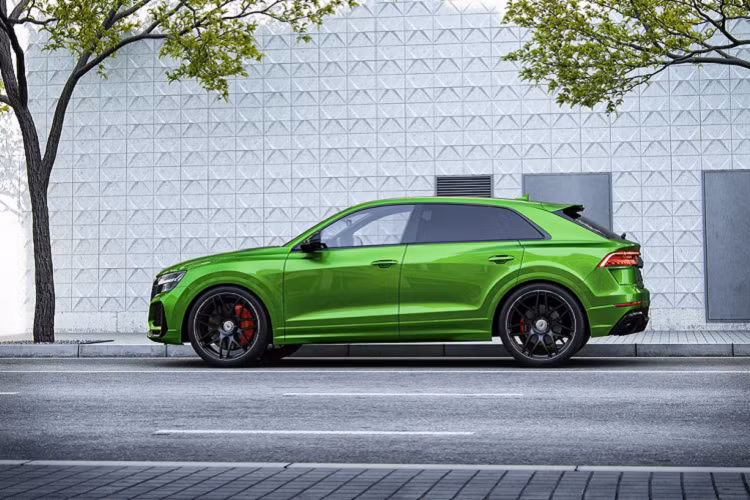 Với số tiền 47.029 USD, Wheelsandmore sẽ nâng cấp sức mạnh Audi Q8 lên mức 996 mã lực và mô-men xoắn cực đại 1.250 Nm. Mức công suất này mạnh hơn cả mẫu Bugatti Veyron Super Sport (1.184 mã lực).