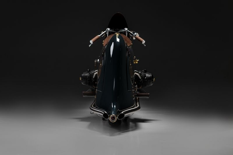 Nhưng đó chưa phải điều thú vị nhất về Good Ghost, chiếc xe được Dirk Oehlerking tạo ra không phải chỉ để cho đẹp mà nó rất hữu ích với nhiều không gian chứa đồ độc đáo.