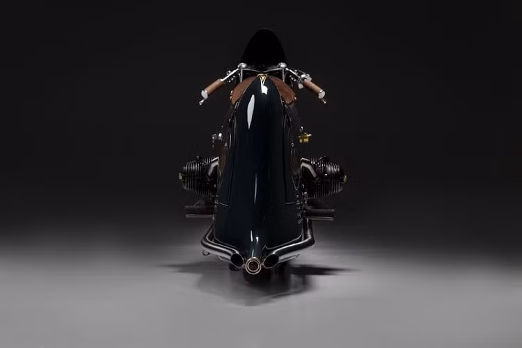 Nhưng đó chưa phải điều thú vị nhất về Good Ghost, chiếc xe được Dirk Oehlerking tạo ra không phải chỉ để cho đẹp mà nó rất hữu ích với nhiều không gian chứa đồ độc đáo.