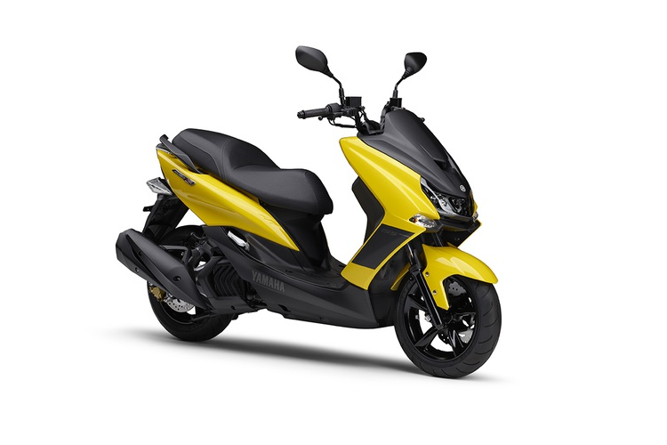Mẫu xe này có thiết kế hoàn toàn khác với các mẫu scooter 155 như NMax hay NVX; hệ thống khung gầm hoàn toàn khác biệt theo hướng tăng cao hơn; thiết kế yên cao hơn (795mm so với 765mm của NMax), dung tích bình nhiên liệu lớn hơn (7,4L so với 6,6L), nên trọng lượng cũng lớn hơn: Yamaha Majesty S 155 mới nặng 145kg so với NMax chỉ nặng 127kg.