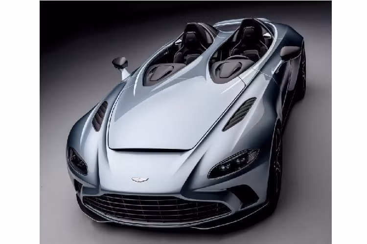 Dù chỉ được xem buổi ra mắt qua màn hình lớn nhưng các đại gia ở Hồng Kông cũng rất tự hào khi nằm trong số 88 người may mắn nhất trên thế giới sở hữu siêu xe Aston Martin V12 Speedster.