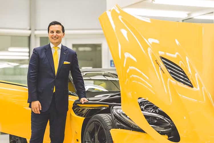 Những chiếc Aston Martin DBS Superleggera Bijan Edition có thể được đặt mua thông qua các đại lý Aston Martin trên khắp thế giới hoặc có thể đặt hàng trực tiếp tại của hàng House of Bijan được đặt tại Beverly Hills, Mỹ. giá xe Aston Martin DBS đặc biệt này hiện vẫn chưa được công bố.