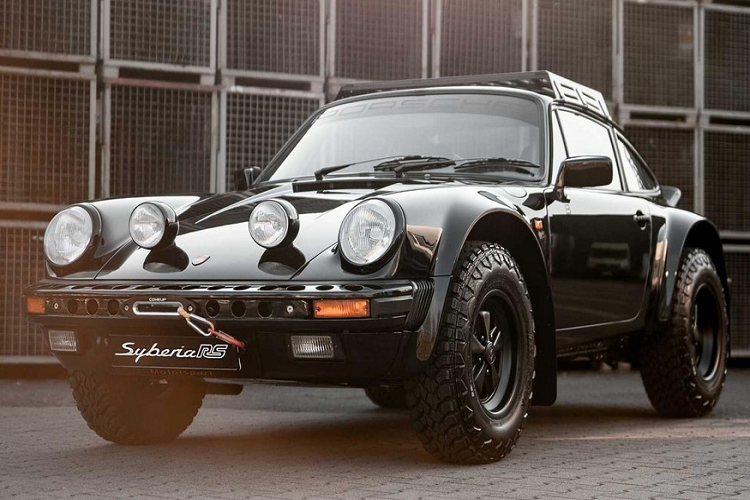 Kai Burkhard không gì tới một thứ gì đó phổ thông khi anh ấy bắt đầu hành trình săn lùng một chiếc xe năng động thú vị. Ban đầu, anh ấy đã suýt mua một chiếc Humvee, thế nhưng phương tiện quân sự lừng danh lại có một khuyết điểm lớn: nó chỉ có tốc độ lái thoải mái tối đa ở 80 km/h. Vấn đề này đã dẫn đến ý tưởng tạo nên Syberia RS, một chiếc siêu xe Porsche 911 off-road dùng cho cả 4 mùa.