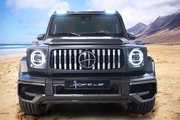 Chiếc xe trong bài viết là mô hình được chỉnh sửa dựa trên phiên bản cao cấp nhất G63 của G-Class. Ngoài ra các phiên bản khác như G 350 d hay G500 cũng sẽ nhận được các thay đổi tương tự. 