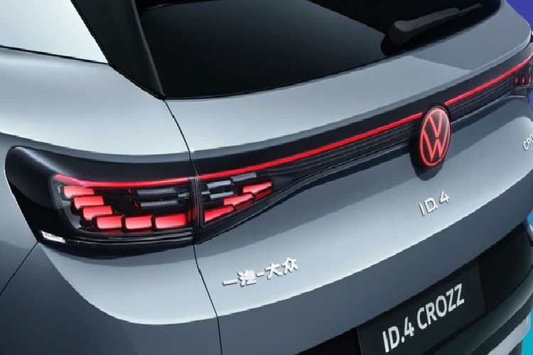 Khối pin có dung lượng 77 kWh cung cấp năng lượng cho mô-tơ điện công suất 201 mã lực dẫn động cầu sau.