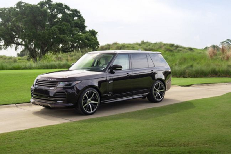 Được xây dựng dựa trên mẫu Range Rover Autobiography bản trục cơ sở dài hiện nay, Range Rover Sandringham Edition mới của Overfinch chính là món quà kỷ niệm đánh dấu 5 năm thành lập của hãng độ này tại Bắc Mỹ.