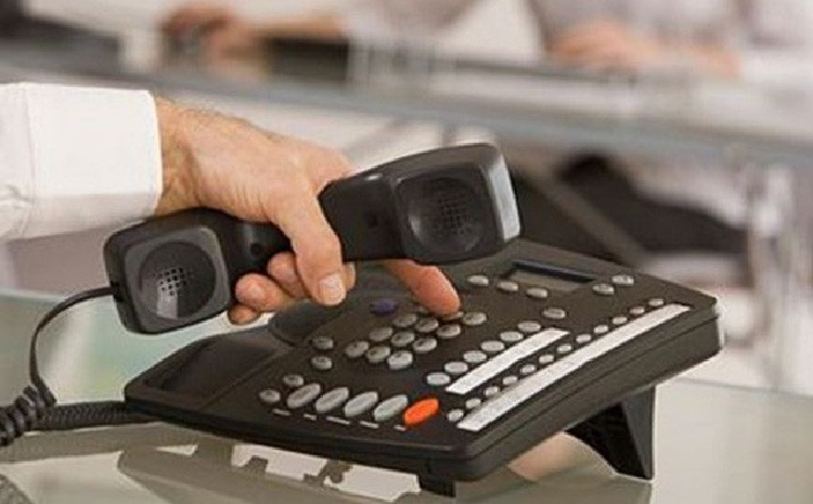 Sau cuoc dien thoai “xung” can bo cong an, cap dai gia o Sai Gon mat gan 3,5 ty dong