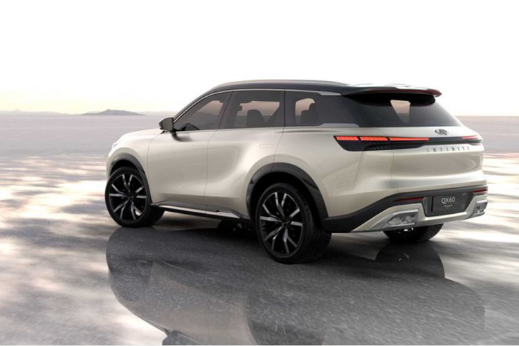 Infiniti tạm thời chưa công bố hình ảnh về nội thất của QX60 Monograph nhưng có khả năng bố trí và trang bị bên trong xe sẽ khá tương đồng với SUV cỡ nhỏ QX50 hiện tại, bao gồm hệ thống thông tin giải trí Infiniti InTouch, thiết lập màn hình kép tốt hơn trên QX60. Những phiên bản hàng đầu có thể mong đợi về hệ thống ghế bọc da chần bông mới, kết hợp cùng các màu sắc thú vị, đường chỉ khâu tương phản, ốp gỗ cao cấp và nhiều điểm nhấn bằng da lộn...nhằm nâng cao sự sang trọng của xe.