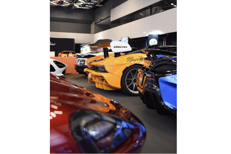 Về bản chất, đây vẫn là một chiếc siêu xe Senna GTR nên nó sẽ vẫn sở hữu sức mạnh 814 mã lực, mô-men xoắn cực đại 800 Nm đến từ động cơ V8 tăng áp kép, dung tích 4.0 lít như trên Senna tiêu chuẩn. Giá xe McLaren Senna Can-Am đặc biệt chưa được công bố.