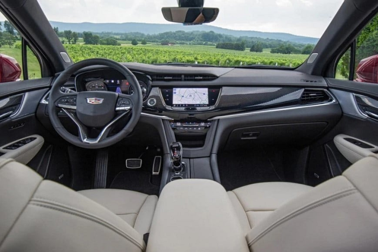 Giống với bản xe thông thường, chiếc Cadillac XT6 của AddArmor cũng có trang bị động cơ V6 dung tích 3.6 lít sản sinh 310 mã lực và 367 Nm mô-men xoắn cực đại.