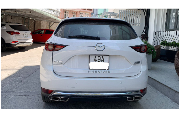 Mazda CX-5 phiên bản này sử dụng động cơ SkyActiv-G 4cyl dung tích 2.5L hút khí tự nhiên (N/A) cho công suất tối đa 188 mã lực và mô-men xoắn cực đại 252Nm. Sức mạnh được truyền xuống bốn bánh (AWD) thông qua hộp số tự động 6 cấp (6AT).