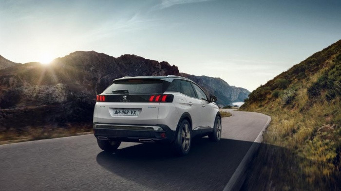 Bo doi SUV Peugeot 3008 va 5008 chot gia tu 782 trieu dong tai Anh-Hinh-2