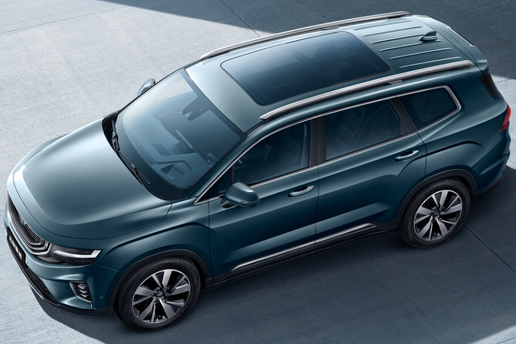 Đèn pha xe dạng chữ L sử dụng công nghệ LED hoặc LED ma trận.