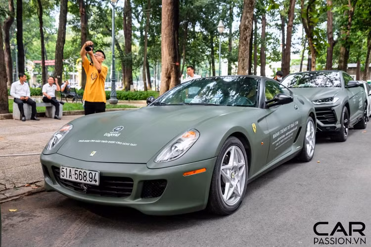 Ferrari 599 GTB thuộc sở hữu của Tập đoàn cà phê Trung Nguyên sử dụng khối động cơ V12 hút khí tự nhiên, có dung tích 6.0 lít, sản sinh công suất tối đa 612 mã lực và mô men xoắn cực đại đạt mức 608 Nm. Xe chỉ mất vỏn vẹn 3,7 giây để tăng tốc từ 0-100 km/h, 0-200 km/h trong vòng 11 giây trước khi đạt vận tốc tối đa 330 km/h. Sau sự xuất hiện của chiếc 599 GTB này, bản đồ siêu xe Việt Nam còn đón chào thêm hai mẫu xe hậu duệ bao gồm F12 Berlinetta và mới nhất là 812 Superfast. 