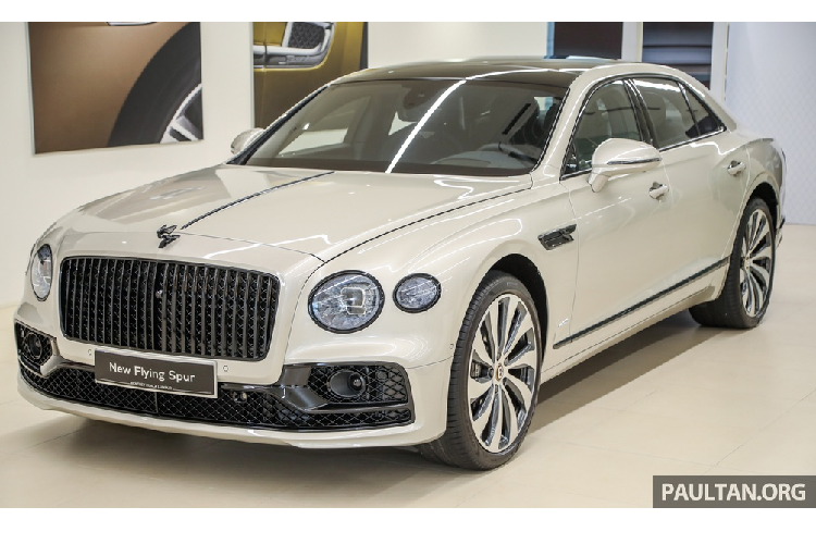 Thế hệ thứ 3 của xe siêu sang Bentley Flying Spur 2020 mới vừa được ra mắt tại Malaysia. Bentley Malaysia đã nhận đơn đặt hàng cho Flying Spur 2020 từ cách đây vài tháng và những chiếc xe đầu tiên sẽ đến tay khách hàng từ quý II/2020.