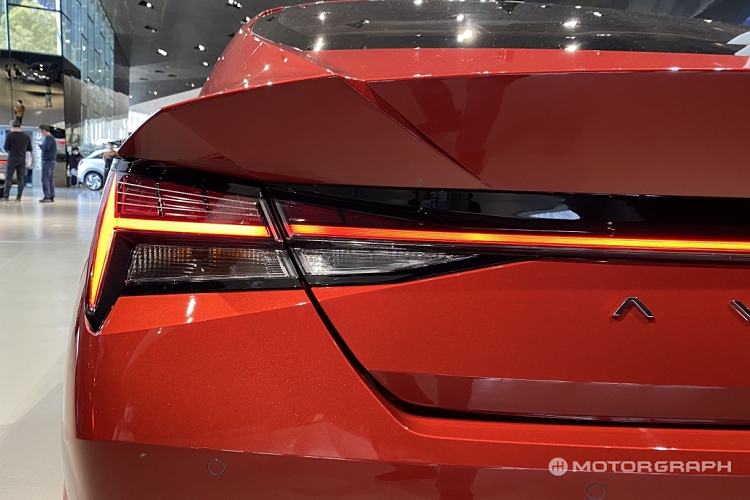 Một số công nghệ trợ lái trên xe bao gồm: phanh khẩn cấp tự động (tiêu chuẩn), hỗ trợ giữ làn đường và hệ thống giám sát tài xế chống lơ đãng. Một số trang bị tùy chọn bao gồm cảnh báo điểm mù và kiểm soát hành trình thích ứng.