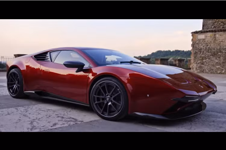 Ares Design nói rằng họ đã tiến hành nâng cấp hộp số và hệ thống treo, “phát triển các chế độ cài đặt mà mang tới tốc độ phản ứng nhanh và phản hồi chuẩn xác.”