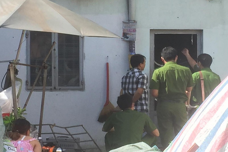 Vu chay 2 cha con tu vong: Phat hien buc thu gui nguoi than-Hinh-3