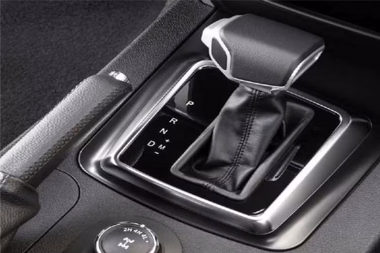 Khi nói về UAZ Patriot 4×4, công ty Bremach tỏ ra vô cùng tự tin. Công ty này khẳng định đây là mẫu SUV "được thiết kế để ngay lập tức mang đến giá trị khổng lồ cho khách hàng". Theo Bremach, UAZ Patriot 4×4 có "những tính năng cao cấp thường chỉ trang bị tùy chọn trên phần lớn các mẫu SUV khác". Thậm chí, công ty này còn hứa hẹn UAZ Patriot 4×4 sẽ kết hợp sự đa dụng và cảm giác an tâm của Lexus LX với khả năng vận hành đã được chứng minh cũng như hệ truyền động tiên tiến của Land Rover