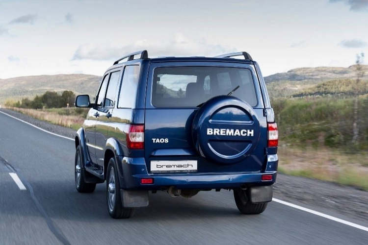 Sau Patriot 4×4, công ty Bremach sẽ tiếp tục phân phối những mẫu xe UAZ khác tại Mỹ như ô tô bán tải Patriot Pickup. Tương tự Patriot 4×4, mẫu xe bán tải này cũng được đổi tên thành Bremach Brio và dự kiến có giá từ 27.882 USD (648 triệu đồng). Nếu đúng như vậy, UAZ Patriot Pickup sẽ đắt hơn 3.500 USD so với xe bán tải Ford Ranger 2020 tại thị trường Mỹ.